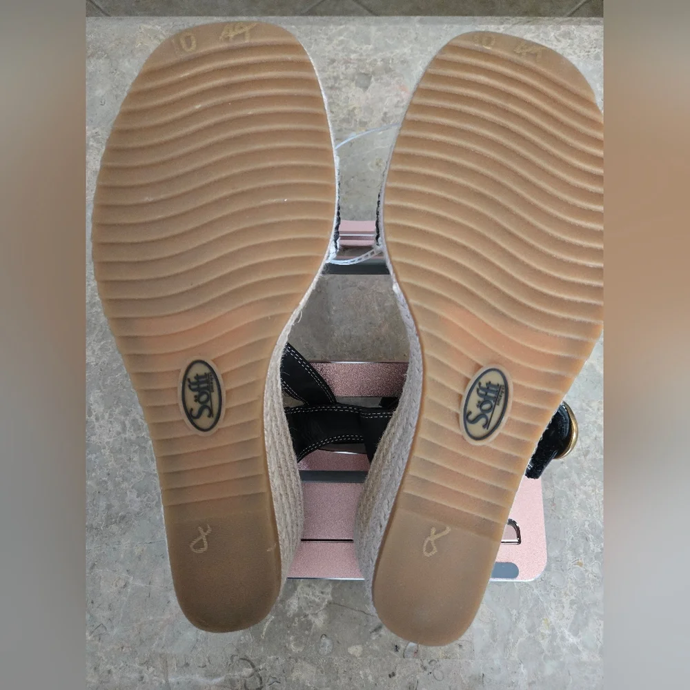 Sofft Inez  Sandals.     Size 10 - Picture 6 of 8